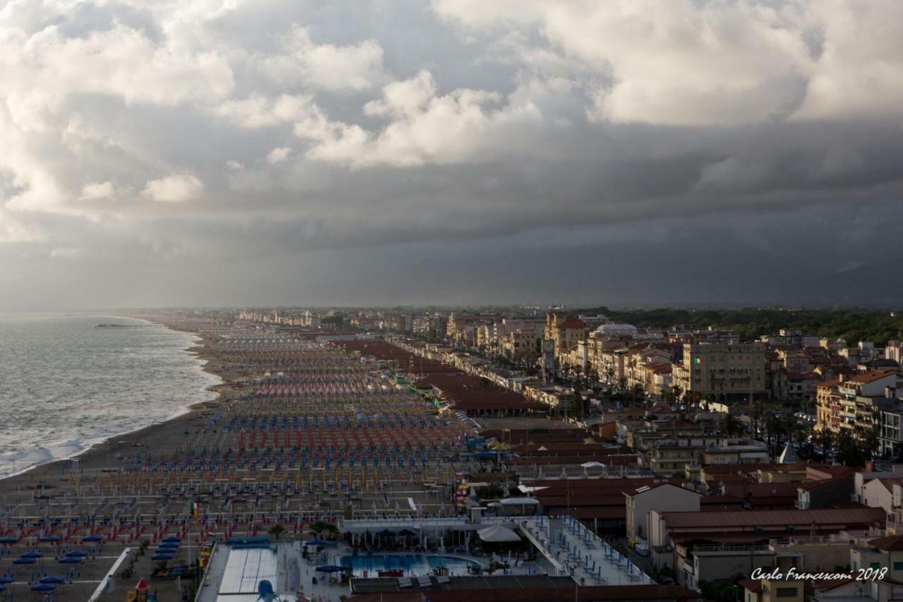 Vacanze A Viareggio Exteriör bild